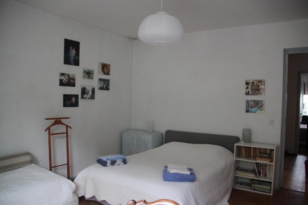 Les Hauts De Perrache Bed and Breakfast Sainte-Foy-lès-Lyon Rum bild