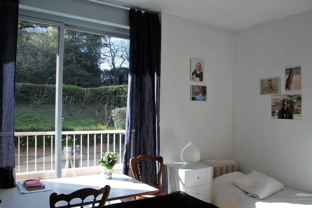 Les Hauts De Perrache Bed and Breakfast Sainte-Foy-lès-Lyon Exteriör bild
