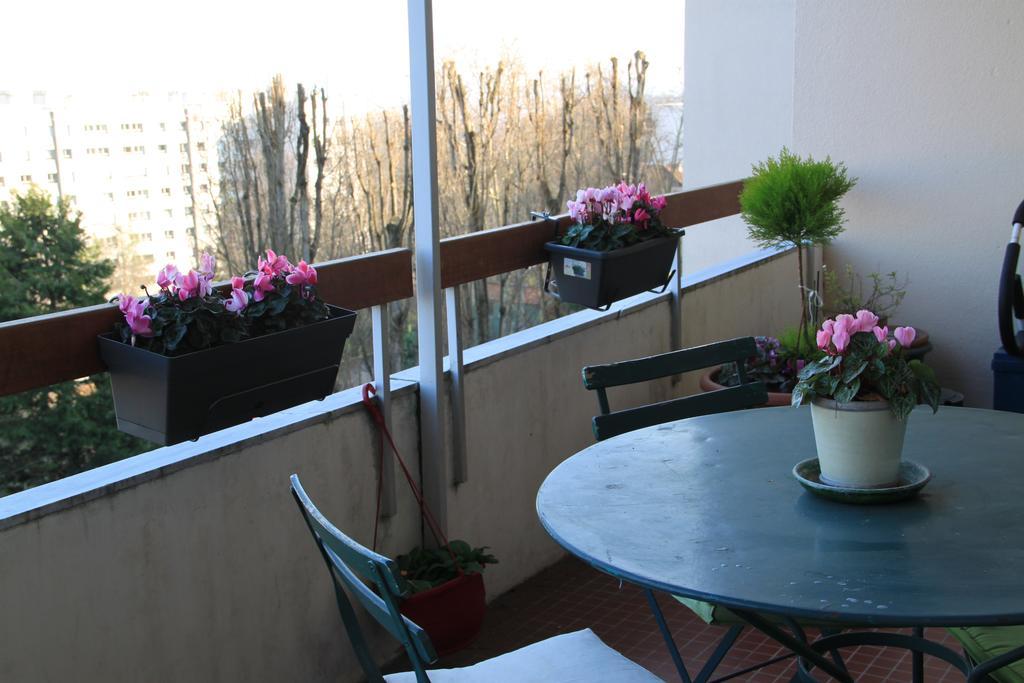 Les Hauts De Perrache Bed and Breakfast Sainte-Foy-lès-Lyon Exteriör bild